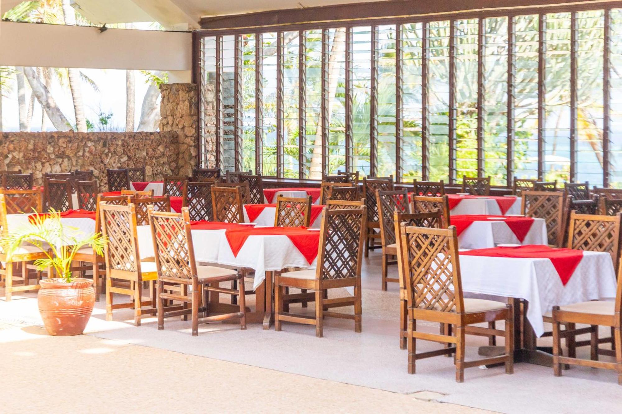 Mombasa Beach Hotel 外观 照片