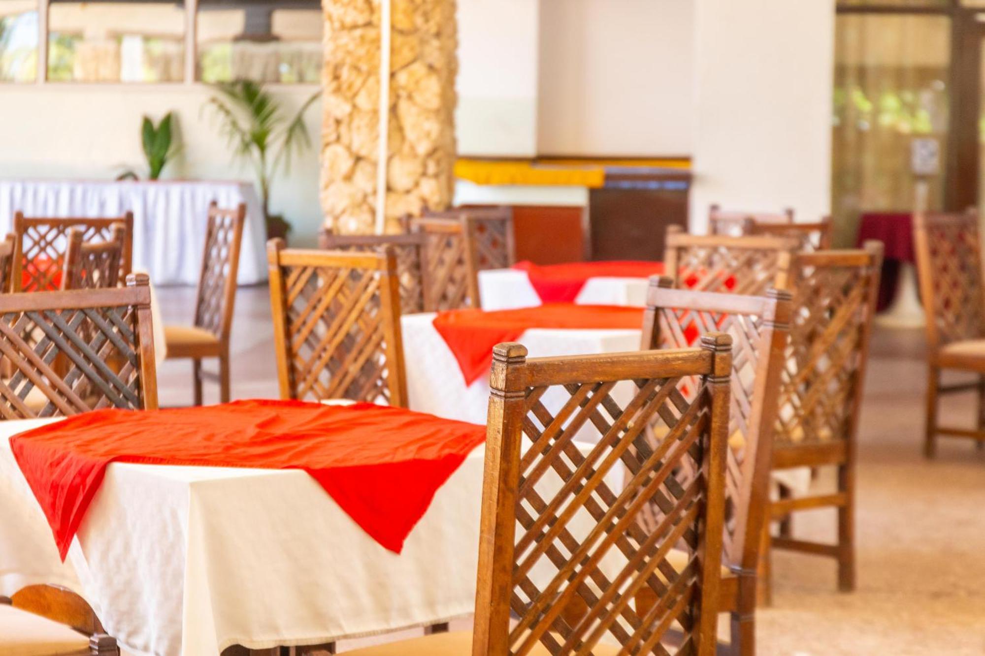 Mombasa Beach Hotel 外观 照片